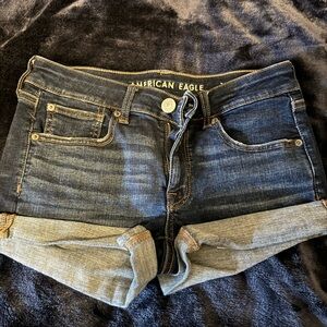 American eagle size 6 denim shorts